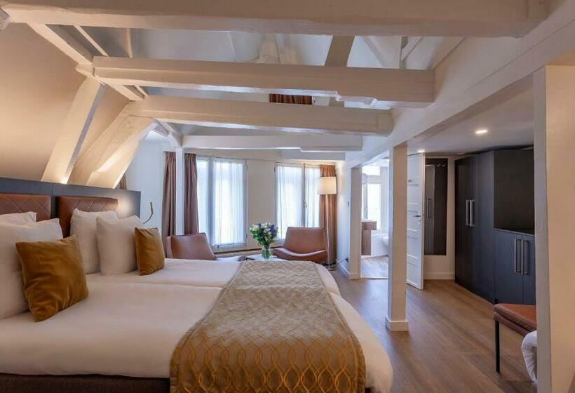 اتاق استاندارد سه نفره, Avenue