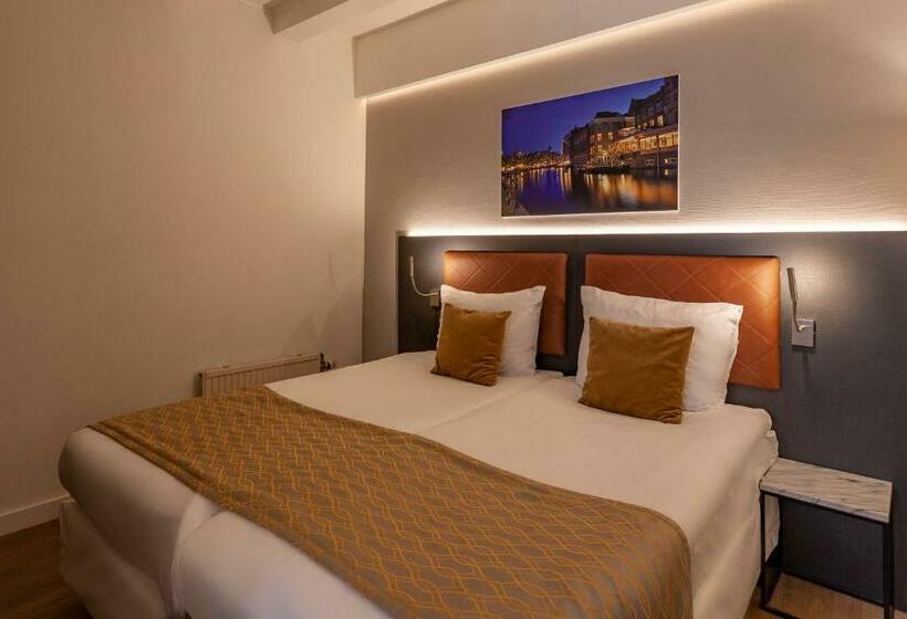 اتاق استاندارد چهار تخته, Avenue