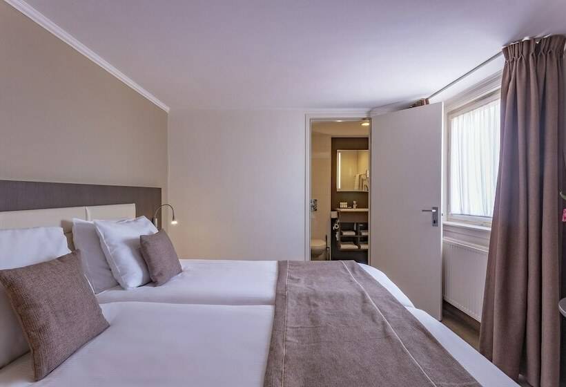 اتاق لوکس, Avenue