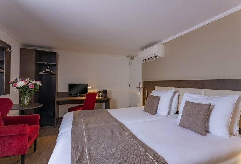 اتاق لوکس, Avenue