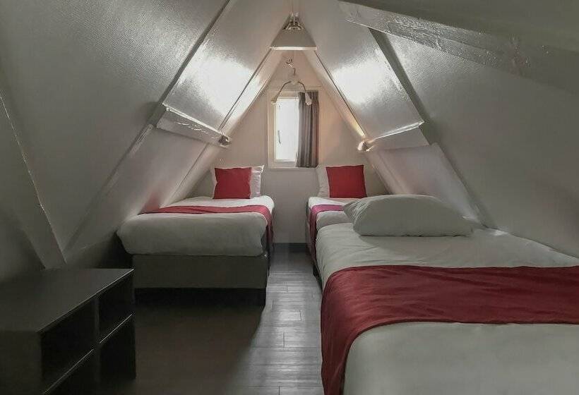 اتاق خانوادگی, Avenue