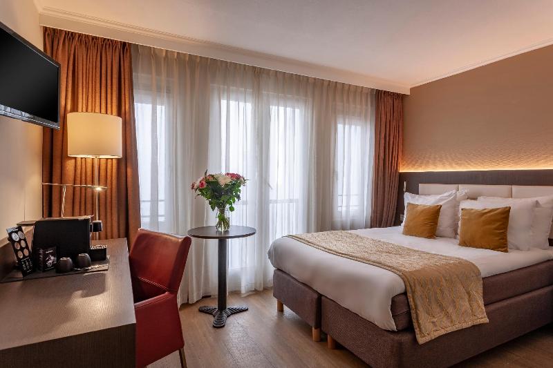 اتاق لوکس, Avenue