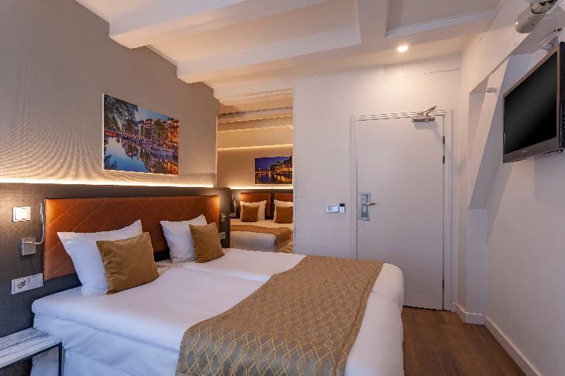 اتاق استاندارد چهار تخته, Avenue