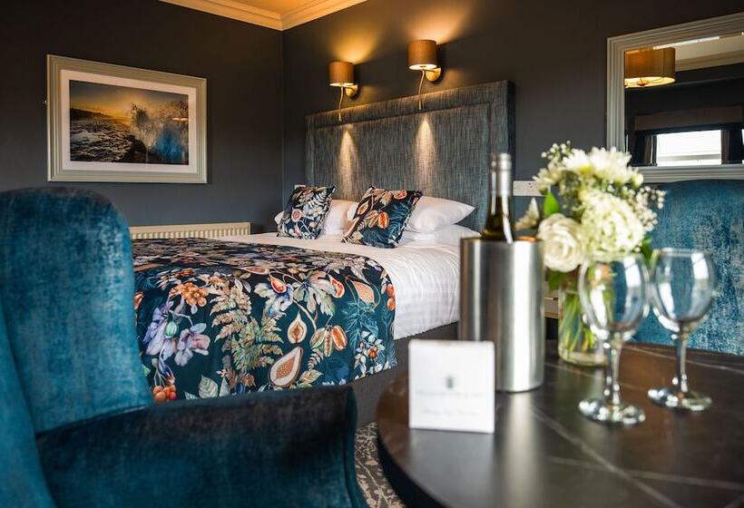 חדר סטנדרט, Falls Hotel & Spa