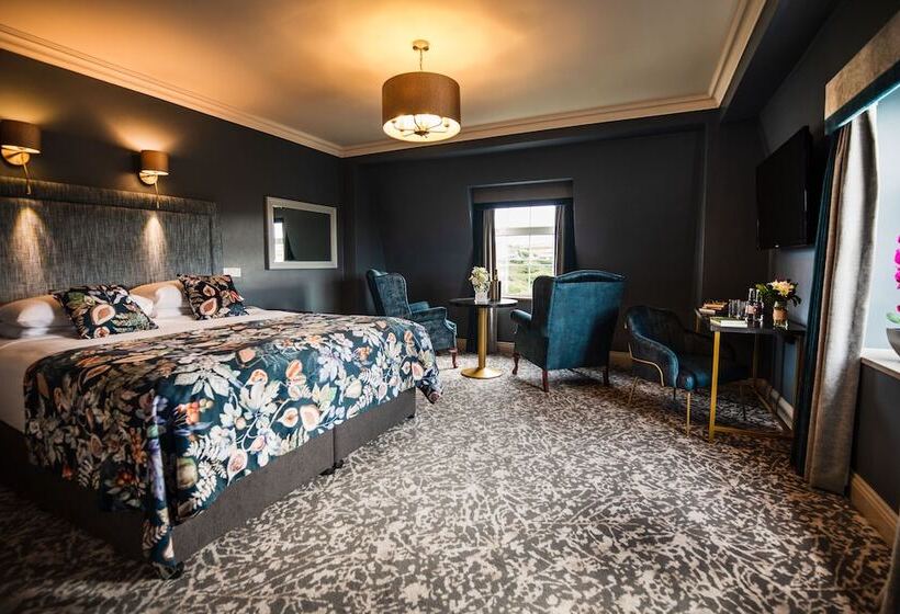 חדר סטנדרט, Falls Hotel & Spa