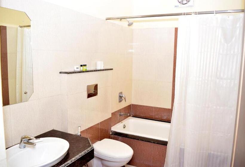 اتاق لوکس, Himmatgarh Palace Heritage Boutique