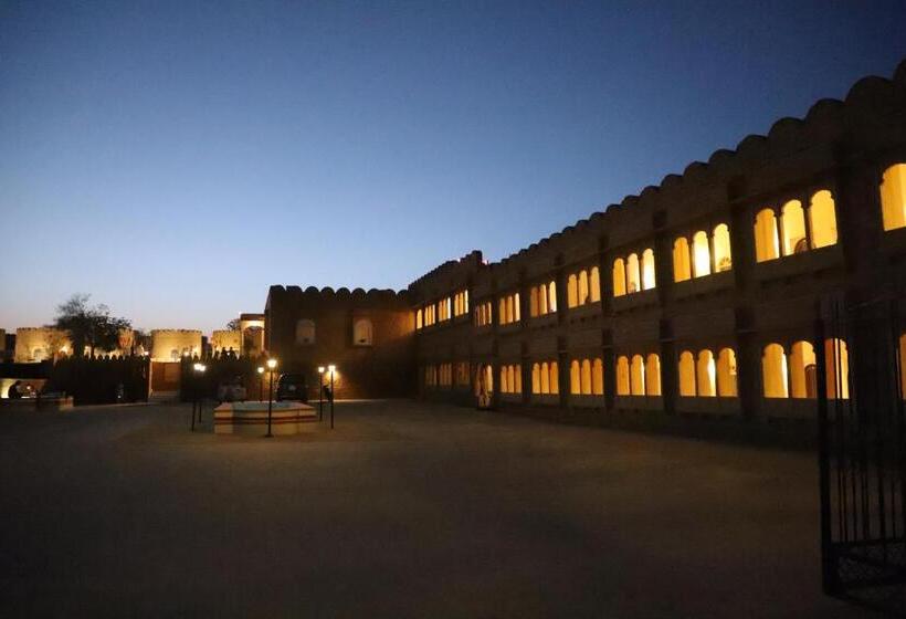 اتاق استاندارد بدون تهویه هوا, Himmatgarh Palace Heritage Boutique