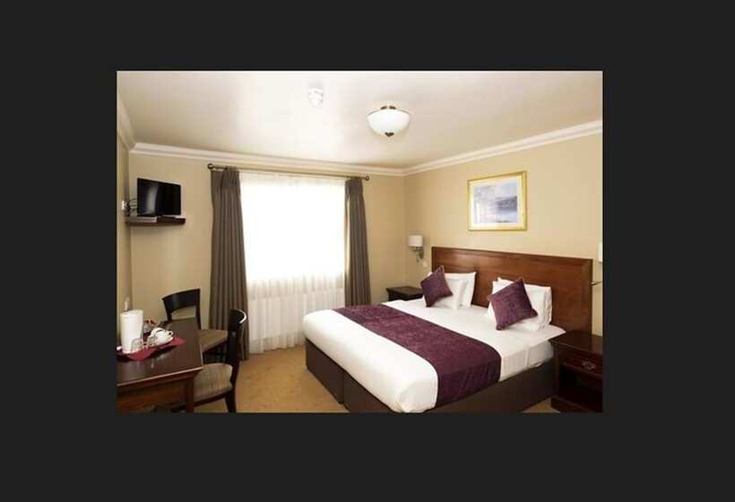 Номер Стандарт, Lawlors