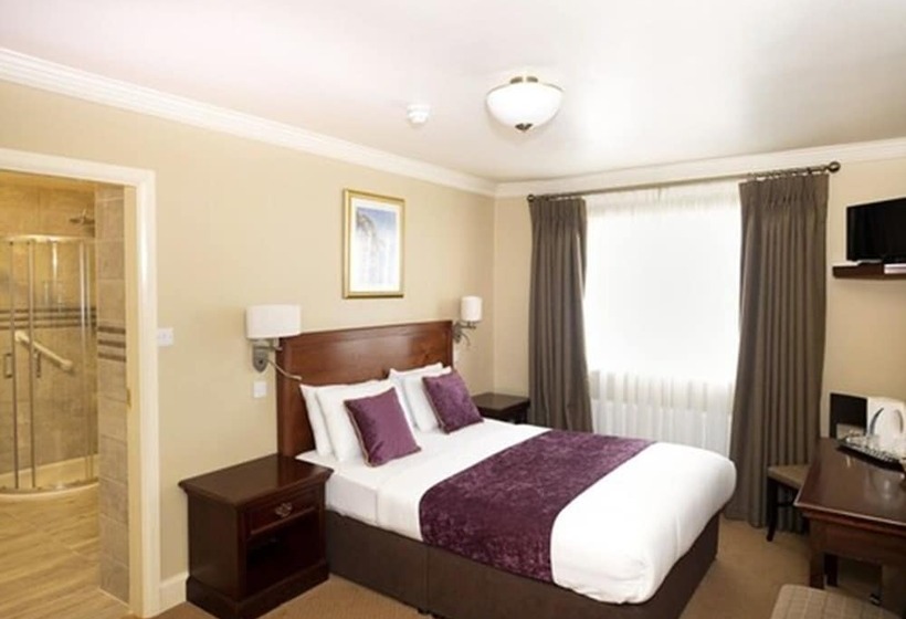 Номер Стандарт Индивидуальный, Lawlors