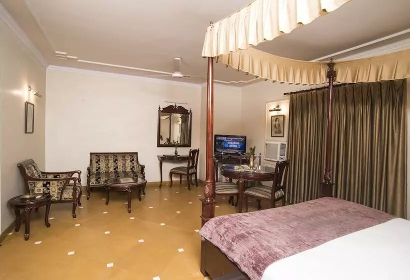 اتاق لوکس, Lmb Hotel City Centre, Jaipur