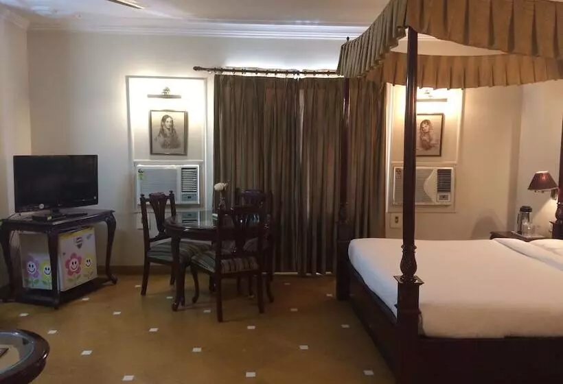 اتاق لوکس, Lmb Hotel City Centre, Jaipur