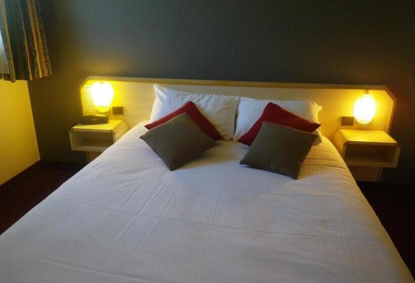 标准间, Amys Voreppe