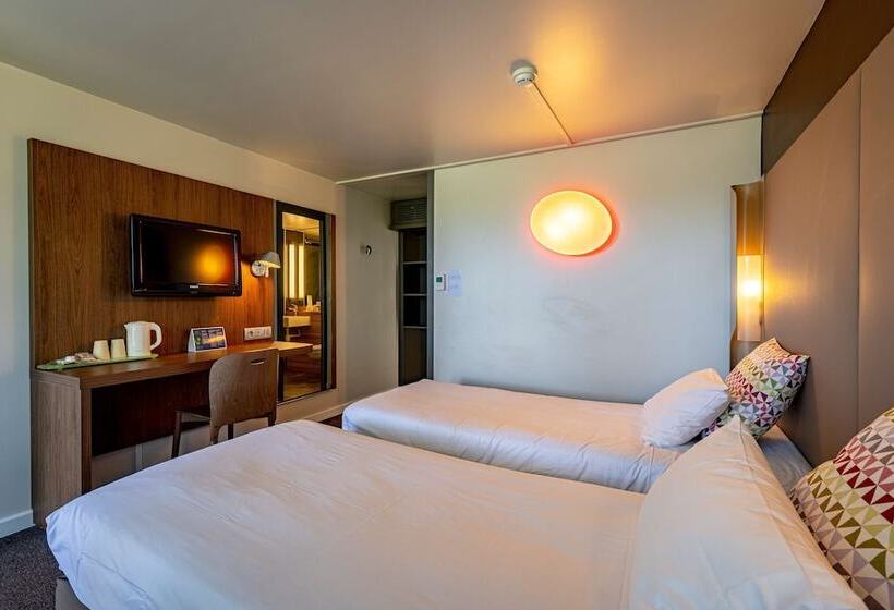 اتاق استاندارد, Campanile Dijon Nord  Toison D Or