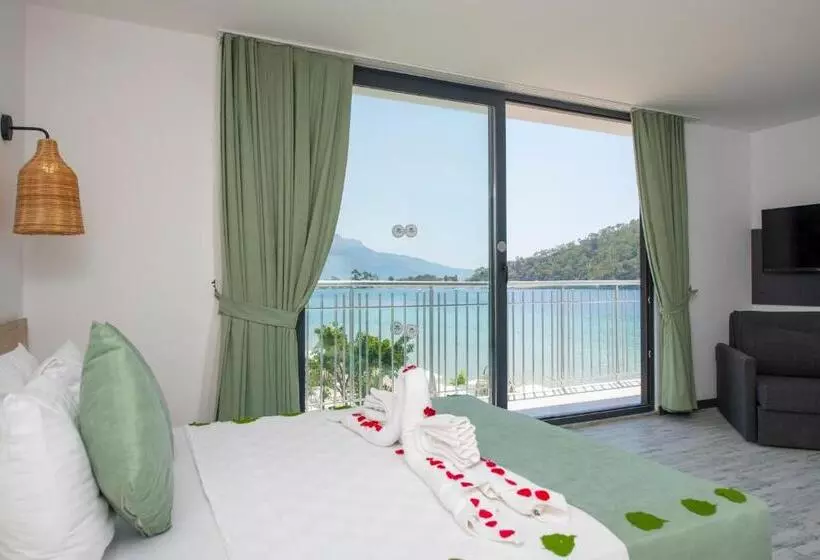 Standard Room Sea View