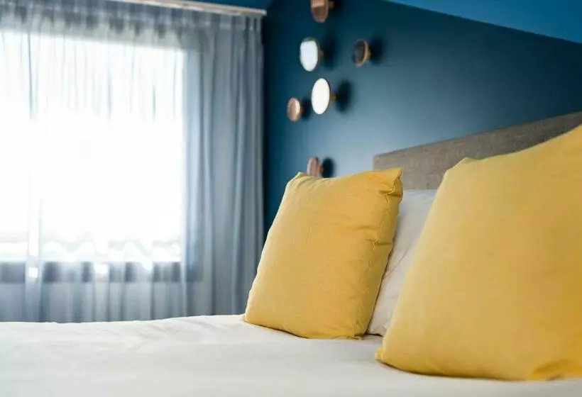 اتاق سوپریور, Golden Tulip Aix En Provence