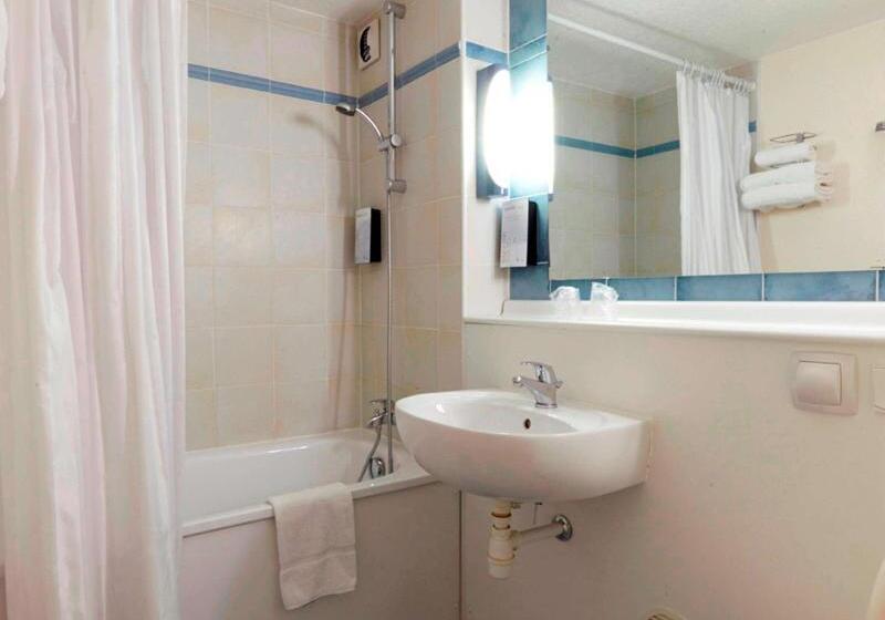 Номер Стандарт, Kyriad Direct Strasbourg Ouest  Zénith