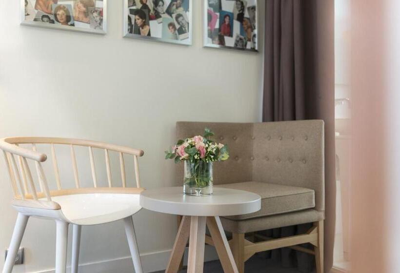 スイート, Le Placide Saint Germain Des Prés