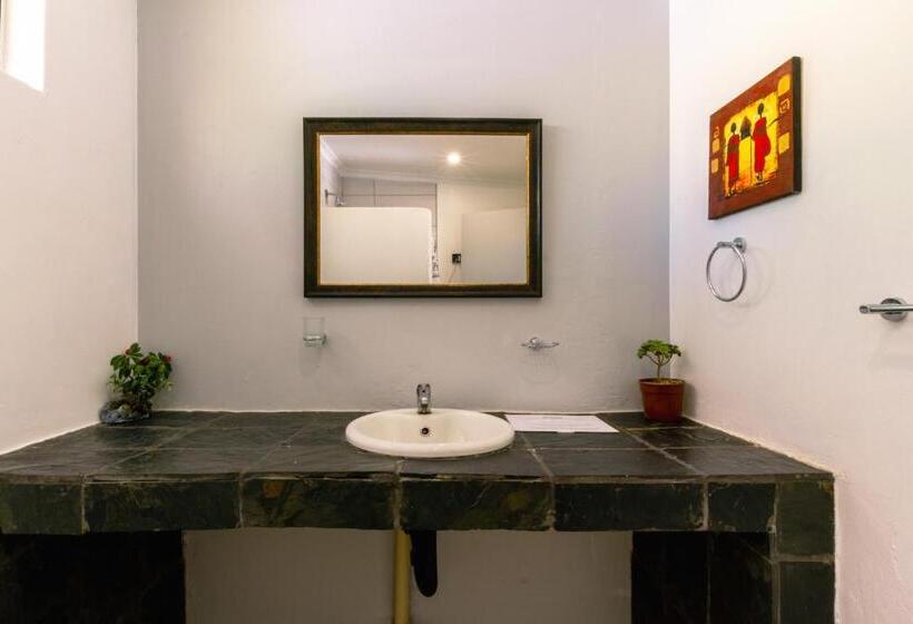 סוויטה קלאסית, Linden Guest House