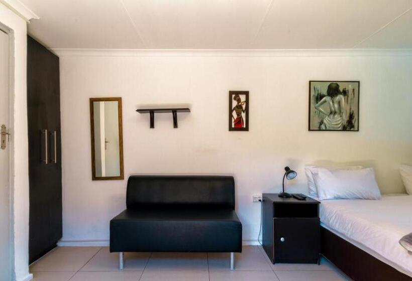 סוויטה קלאסית, Linden Guest House