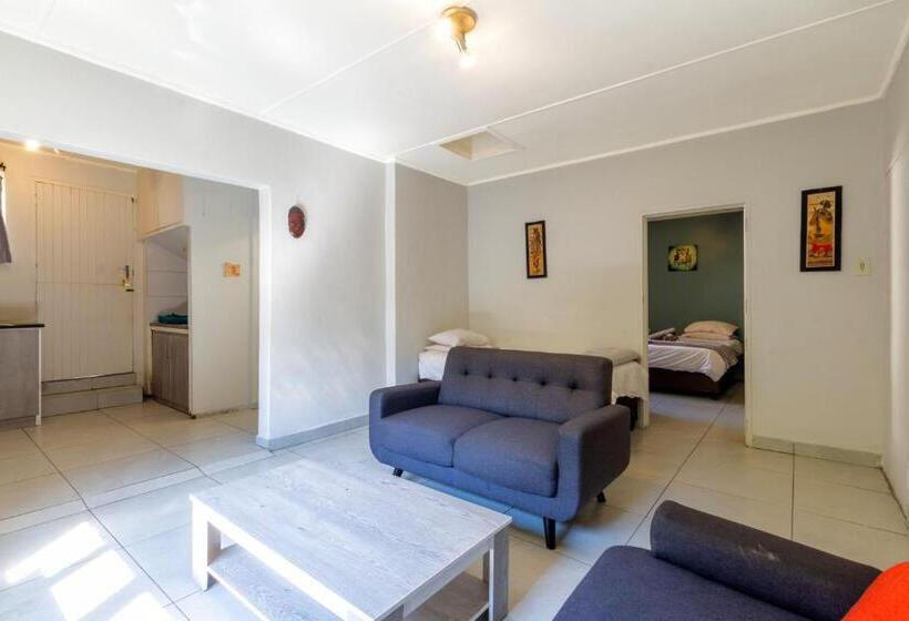 בית, חדר שינה 1, Linden Guest House