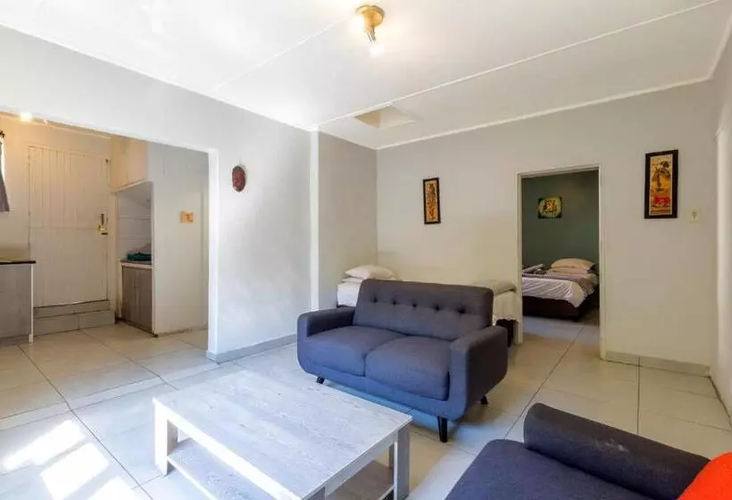 خانه 1 خوابه, Linden Guest House