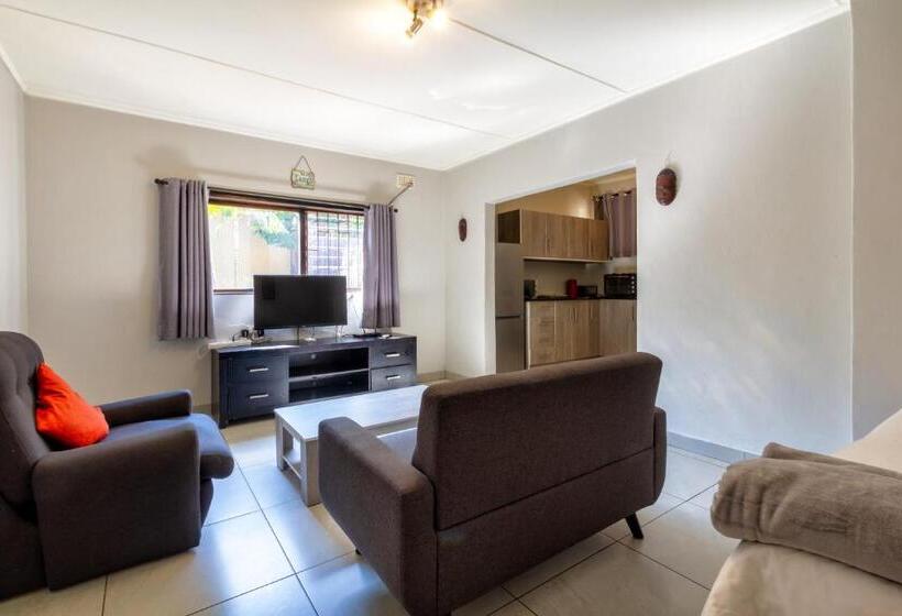 בית, חדר שינה 1, Linden Guest House