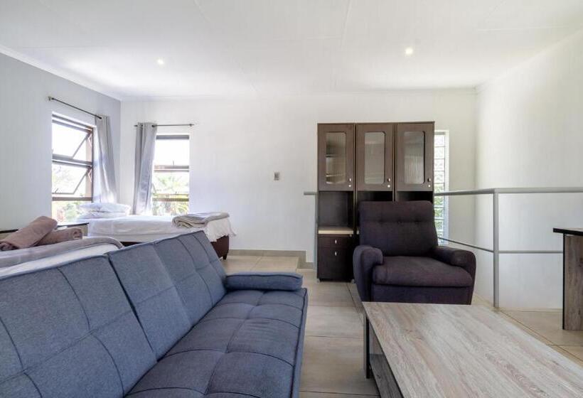 דירת חדר, Linden Guest House