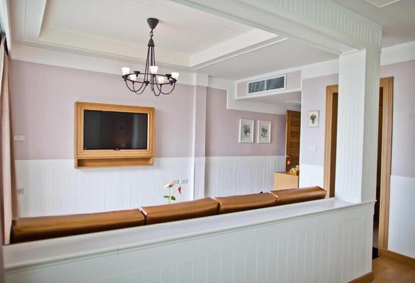 Полулюкс, Paradise