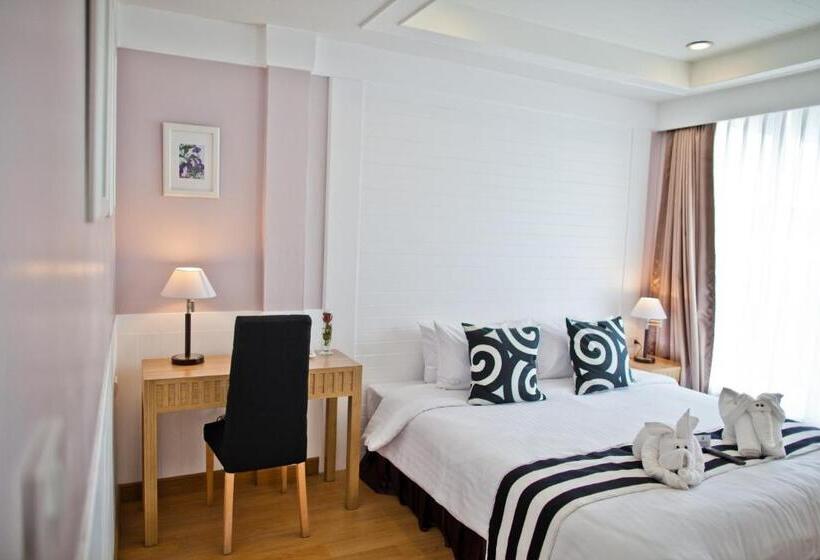 Полулюкс с Балконом, Paradise