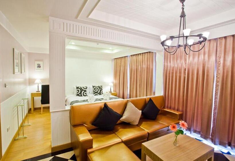 Полулюкс с Балконом, Paradise