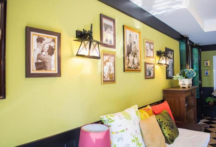 デラックスルーム, Paradise