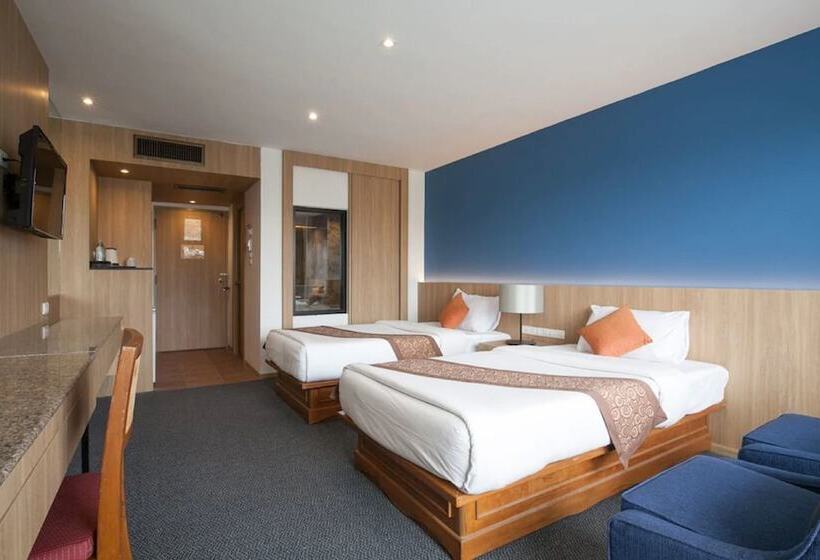 اتاق سوپریور, Royal Palace