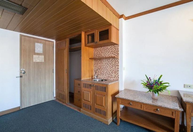 اتاق لوکس, Royal Palace