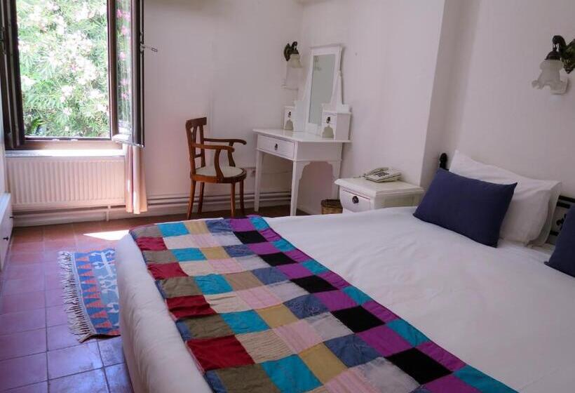 Номер Economy Индивидуальный, Kalehan