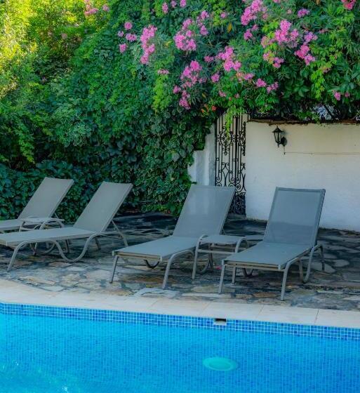 エコノミールーム, Kalehan