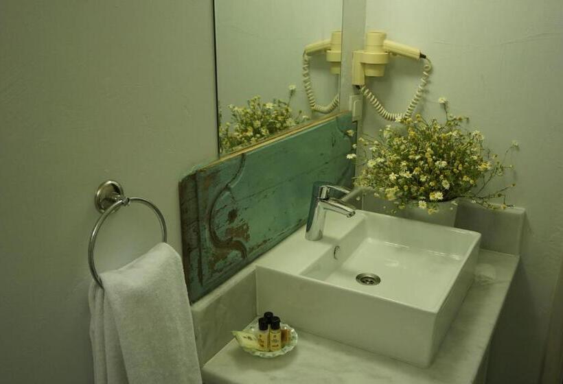 エコノミールーム, Kalehan