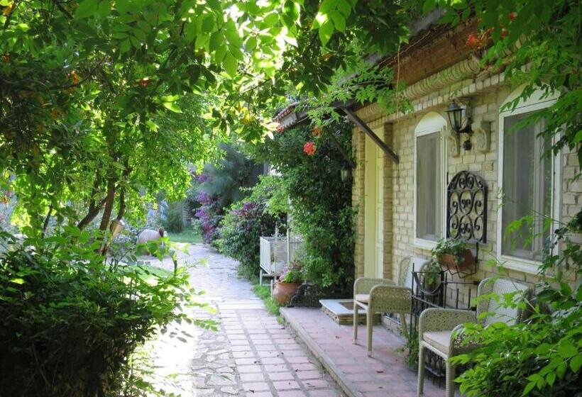 Семейный Номер, Kalehan