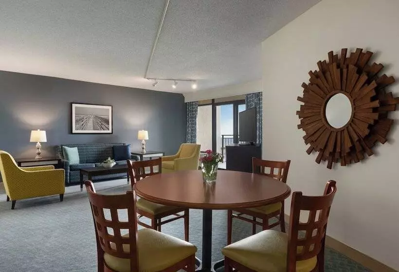 身障者適用スイートルーム, Doubletree Resort By Hilton Myrtle Beach Oceanfront