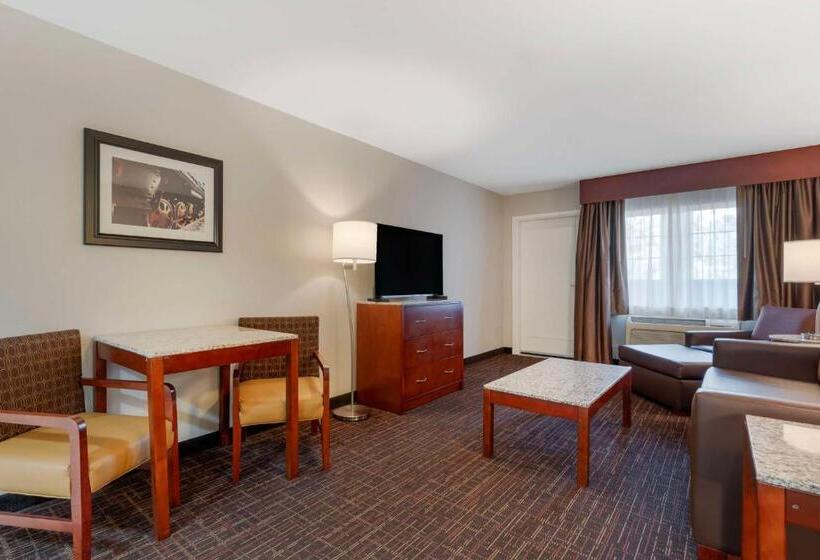 جناح مزوَّد بشرفة, Best Western Plus Boomtown Casino