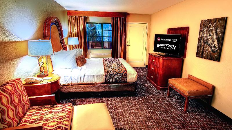 带大床的套房, Best Western Plus Boomtown Casino