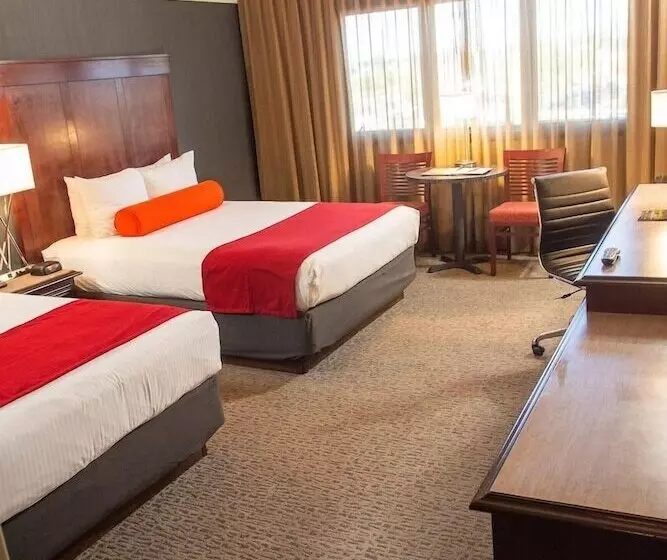２ダブルベッドのスタンダードルーム, Carson Valley Inn