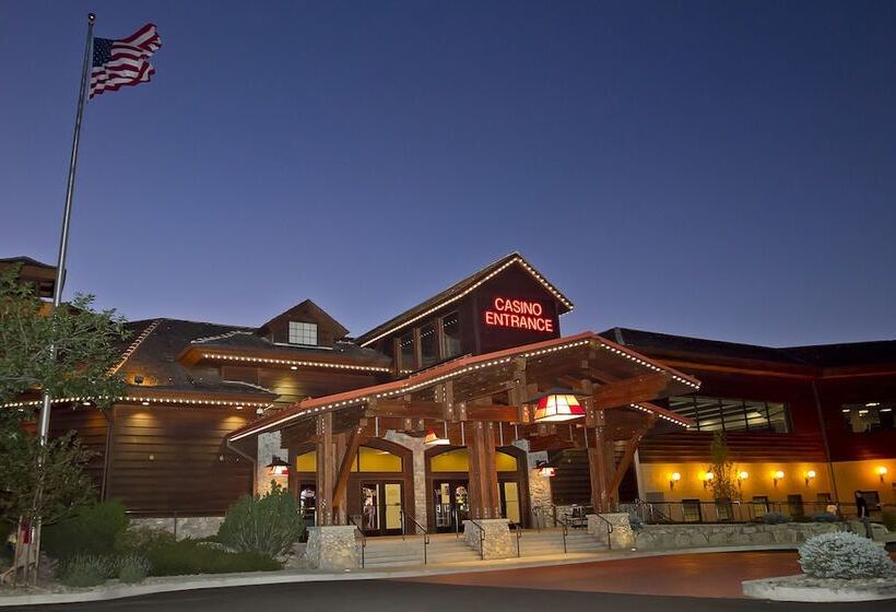 غرفه قياسيه سريرين مزدوجين, Carson Valley Inn