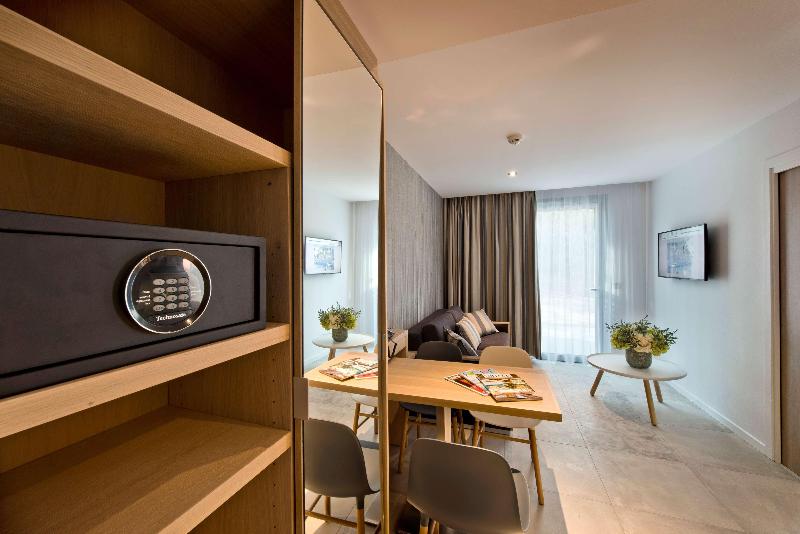 주니어 스위트, Golden Tulip Sophia Antipolis   Hotel & Spa