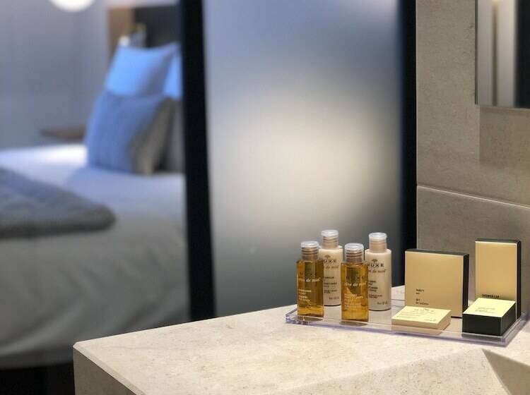 Полулюкс, Hostellerie Cèdre & Spa Beaune