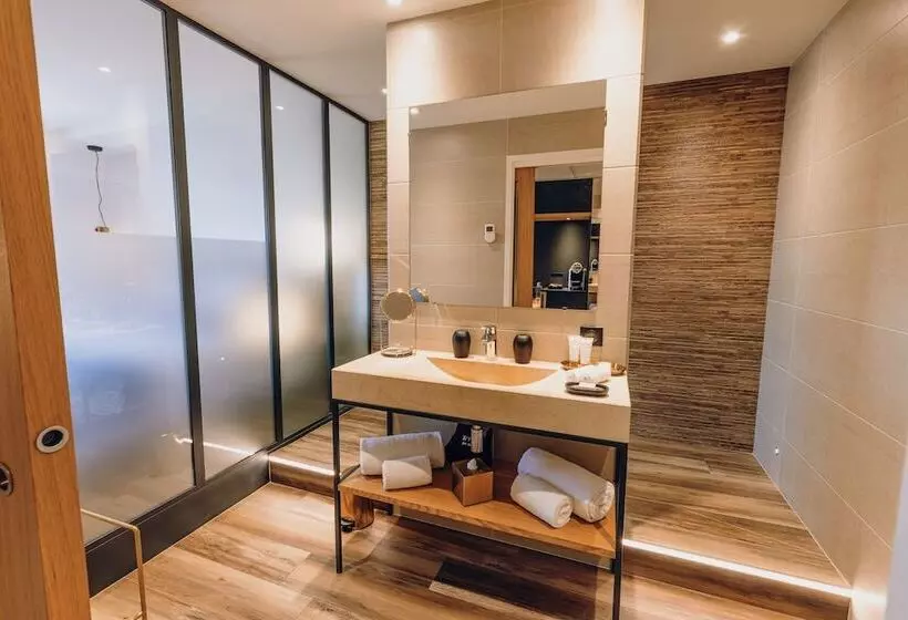 Junior Suite, Hostellerie Cèdre & Spa Beaune