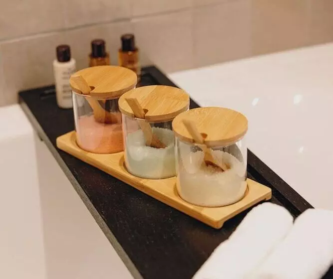 Pokój Standard, Hostellerie Cèdre & Spa Beaune