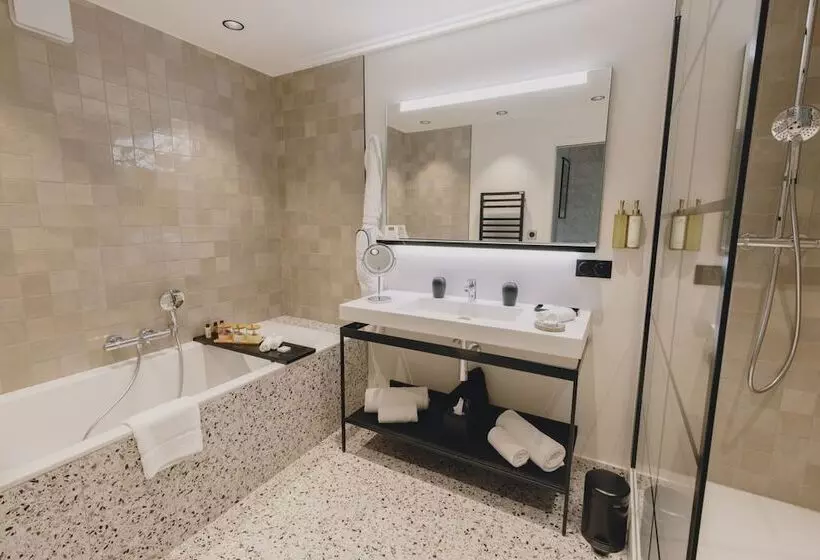 Pokój Standard, Hostellerie Cèdre & Spa Beaune