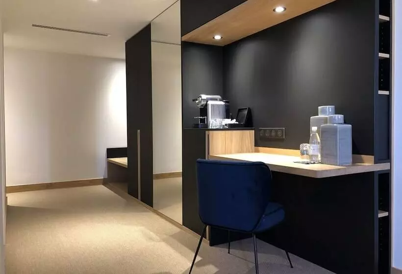 Junior Suite, Hostellerie Cèdre & Spa Beaune