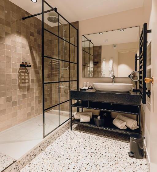 Номер Deluxe, Hostellerie Cèdre & Spa Beaune