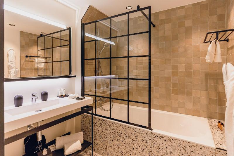 Duplex Junior Suite, Hostellerie Cèdre & Spa Beaune